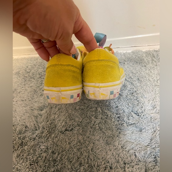 Vans Girls Old Skool Yellow Suede Rainbow Check Ribbon Sneakers Size 12 - Picture 3 of 7